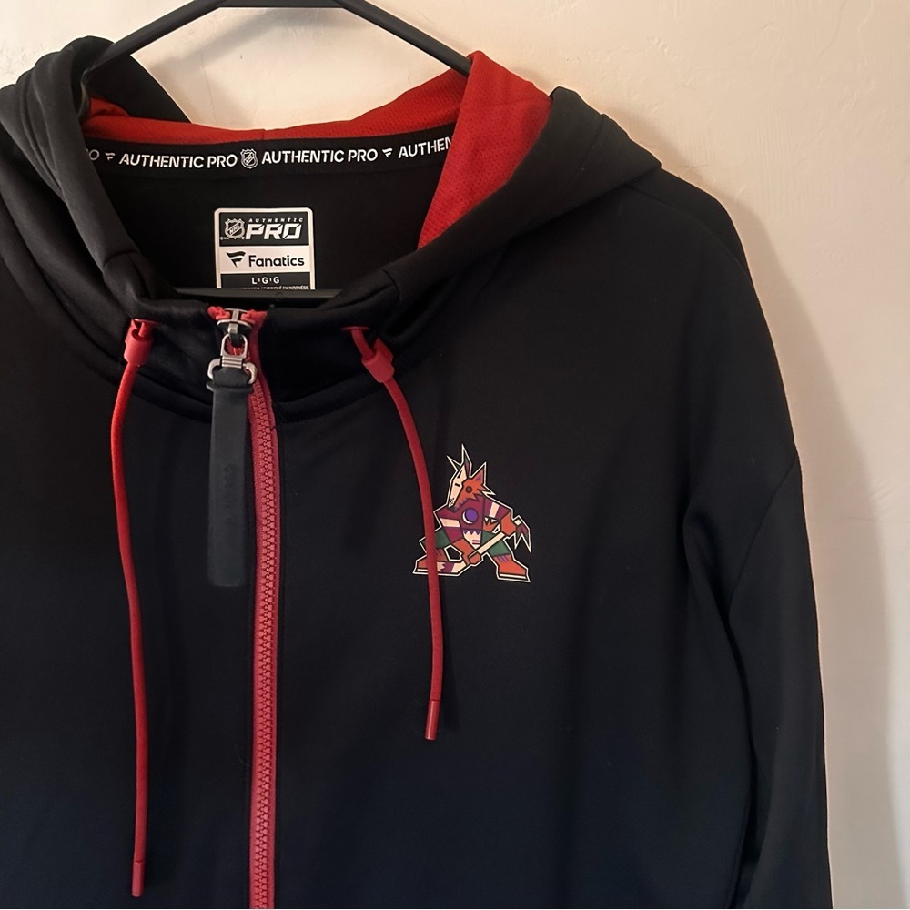 NHL Arizona Coyotes Fanatics Women's Authentic Pro Rink Full-Zip Hoodie - Black